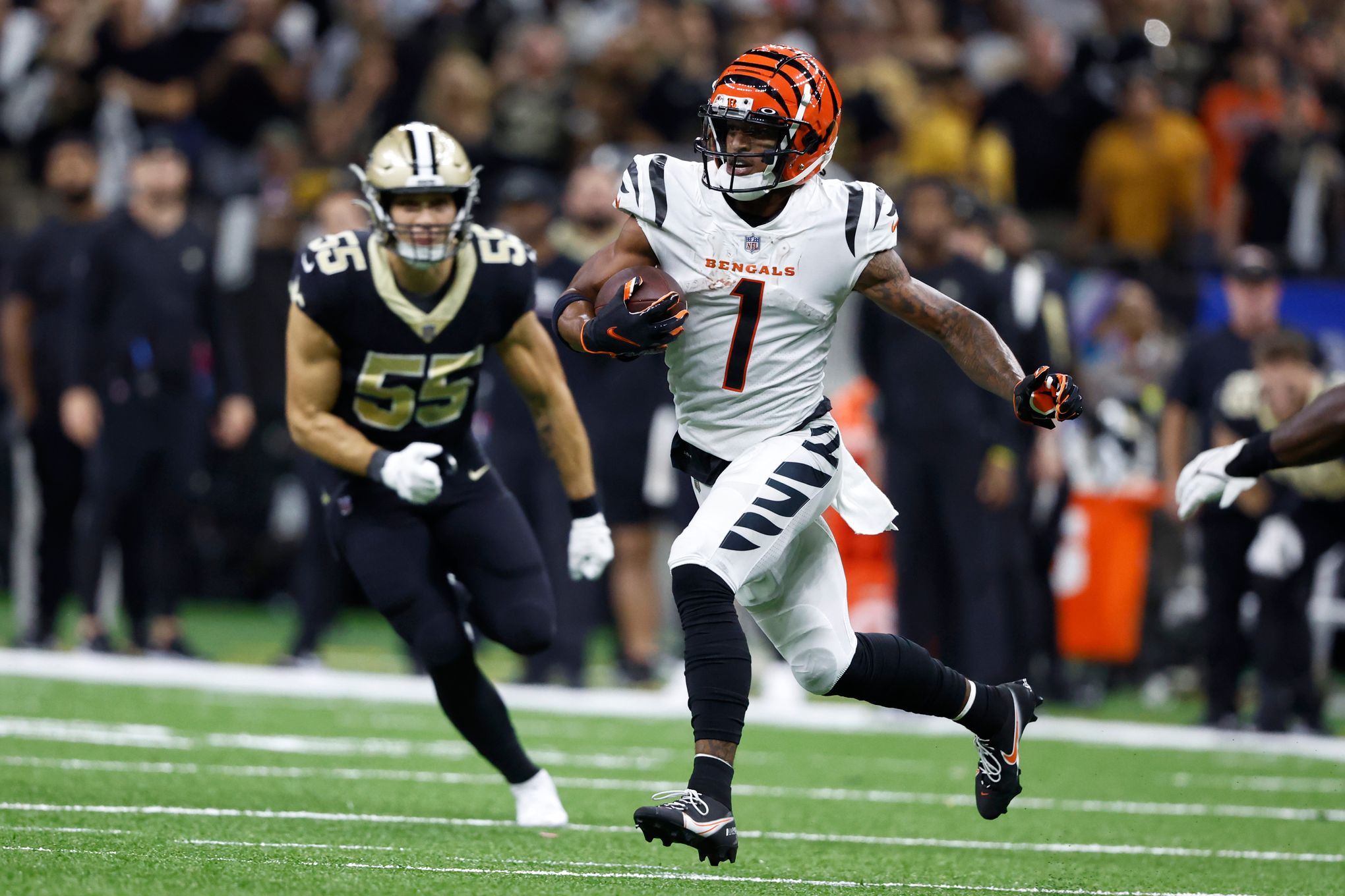 Joe Burrow And The Cincinnati Bengals Celebrate Sunday's Victory With Cigars