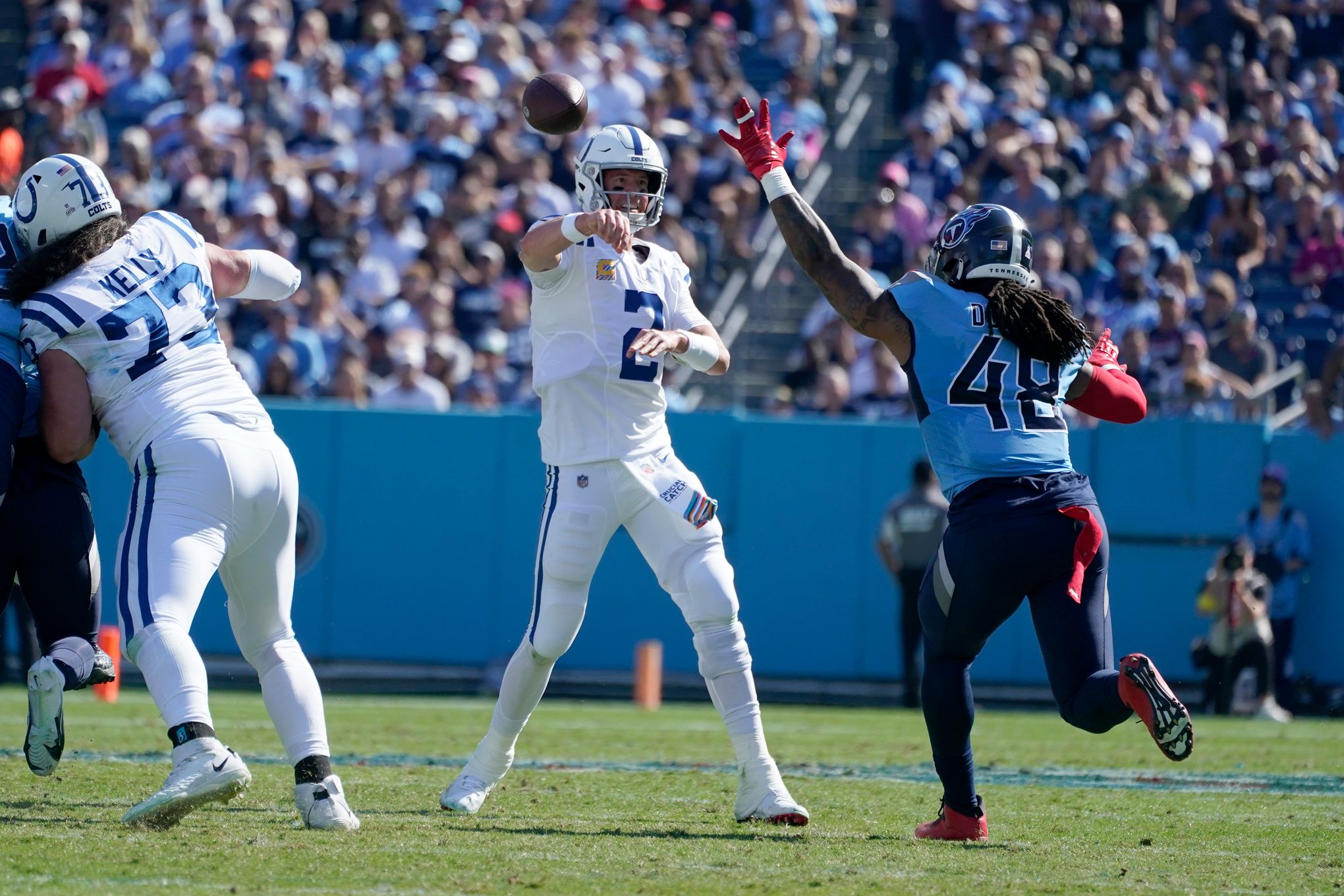 Titans set to face Colts in key division game