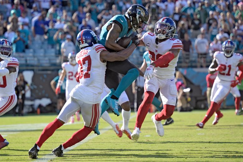 Giants stop Jaguars at 1-yard line for 23-17 win, get to 6-1