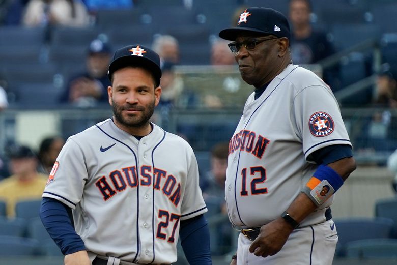 Houston Astros manager Dusty Baker's storytelling a hit with team as World  Series begins