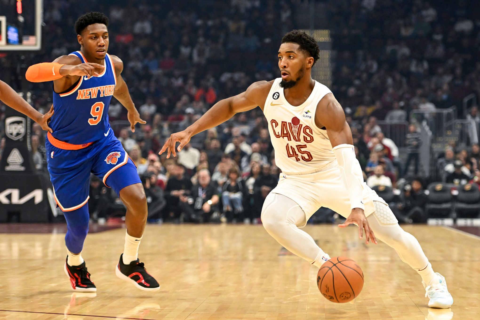 Knicks get new competition in bid for Donovan Mitchell
