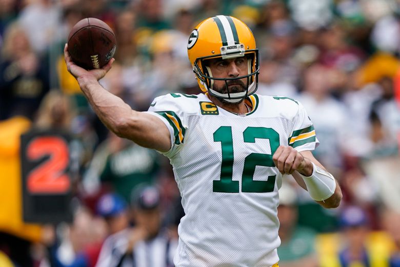 Aaron Rodgers sits out, Sammy Watkins returns to Packers practice