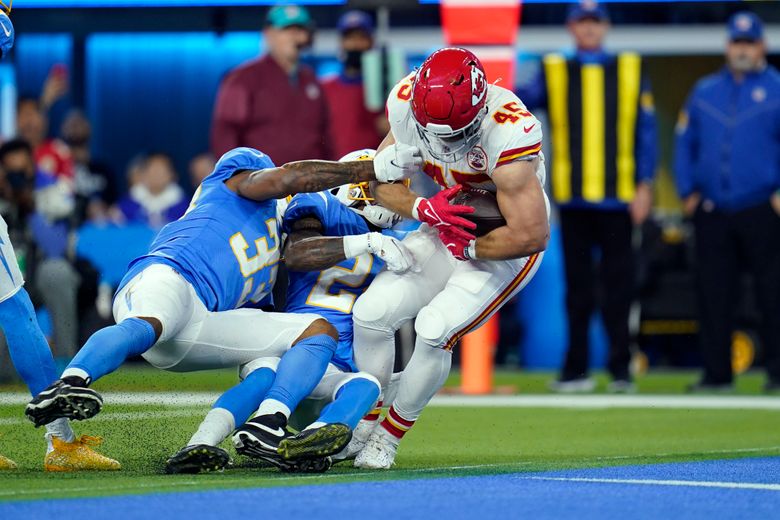 Kansas City Chiefs at Los Angeles Chargers on December 16, 2021