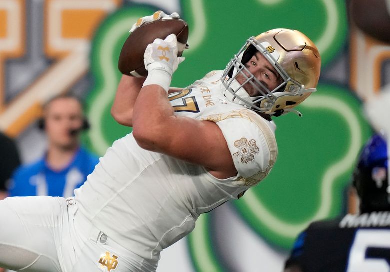 Notre Dame tight end Michael Mayer finishes as a Pro Football Focus top 10  player of 2022