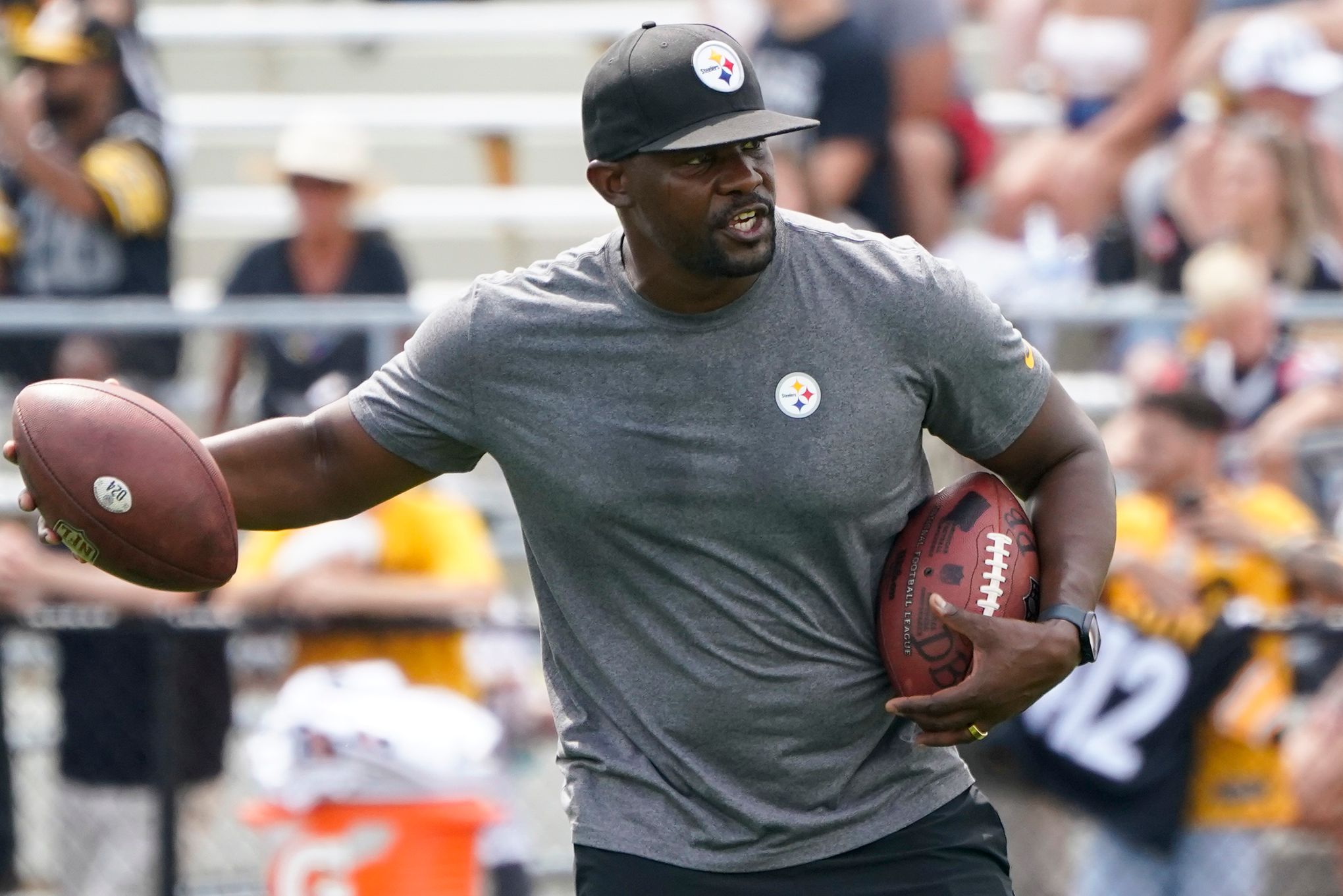 Why did Steelers hire Brian Flores? Mike Tomlin adds former Dolphins coach  as defensive assistant