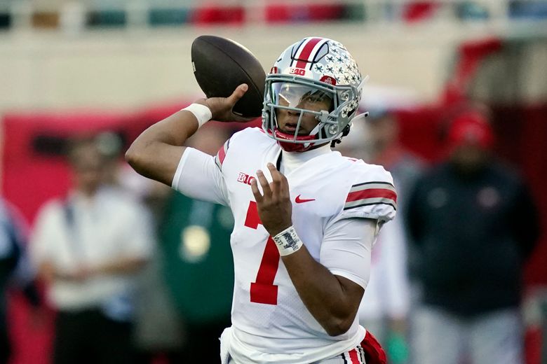 CJ Stroud throws 6 TDs, No. 3 Ohio St tops Michigan St 49-20