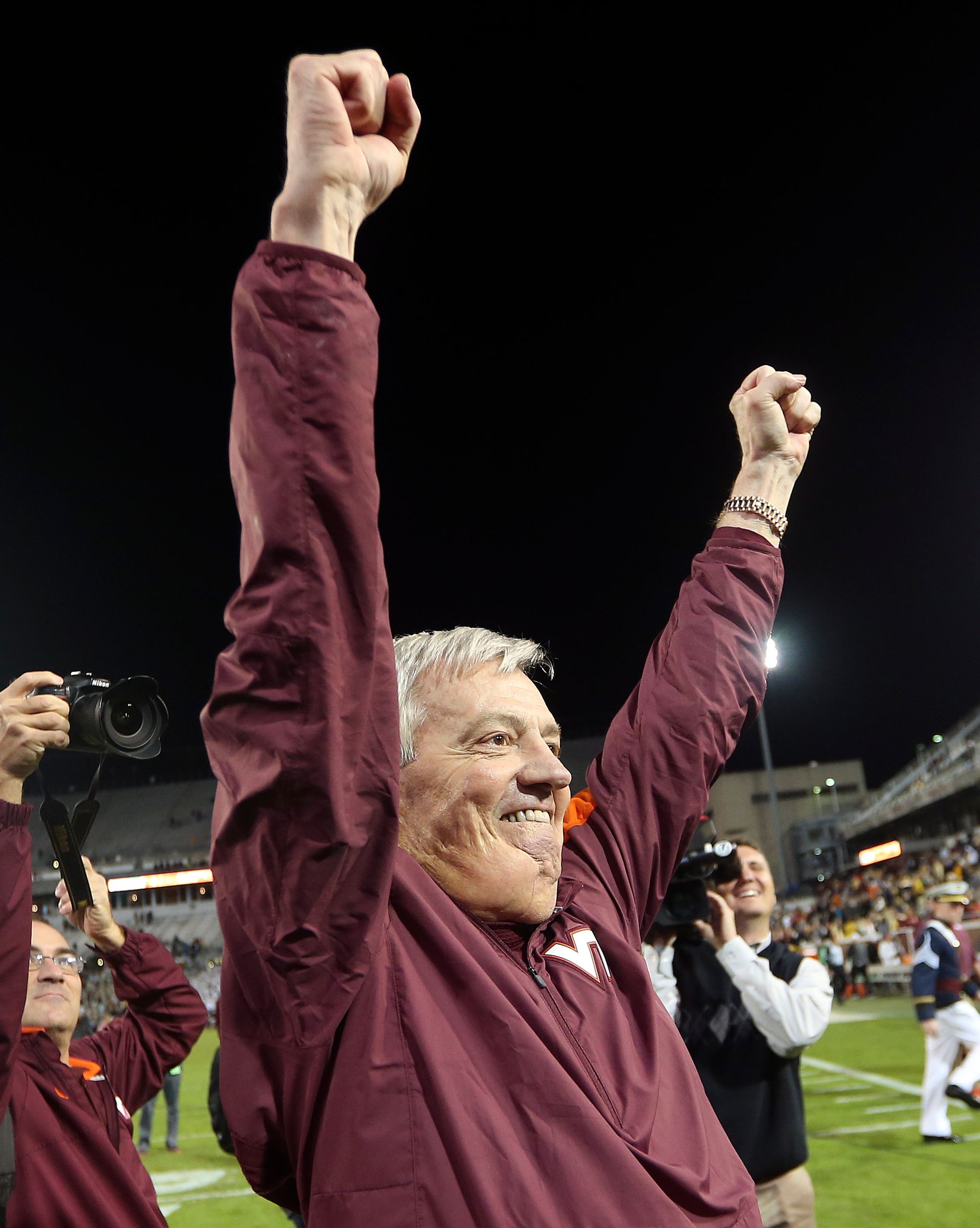 Back at Williams-Brice Stadium, the Gamecocks battle Kentucky