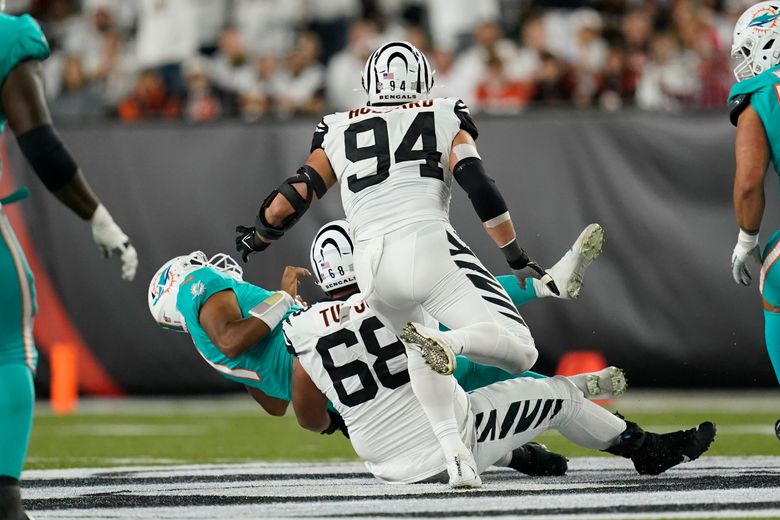 NFL & NFLPA Agree to Modify Concussion Protocols After Miami