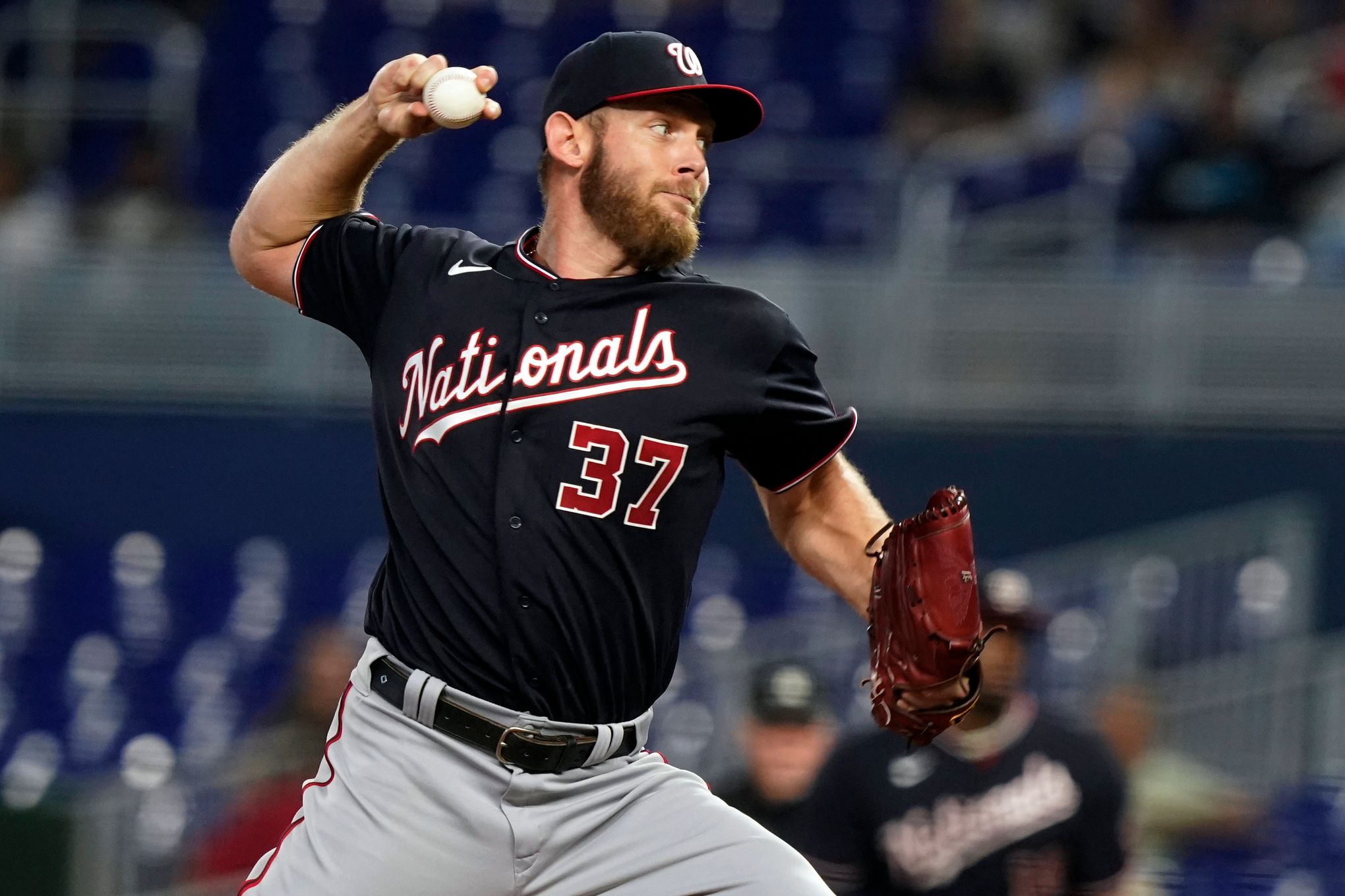 Strasburg's latest setback compounds Nationals' woes