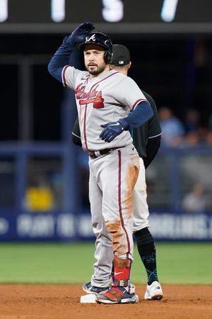 Braves beat Marlins 2-1, clinch 5th straight NL East title - The