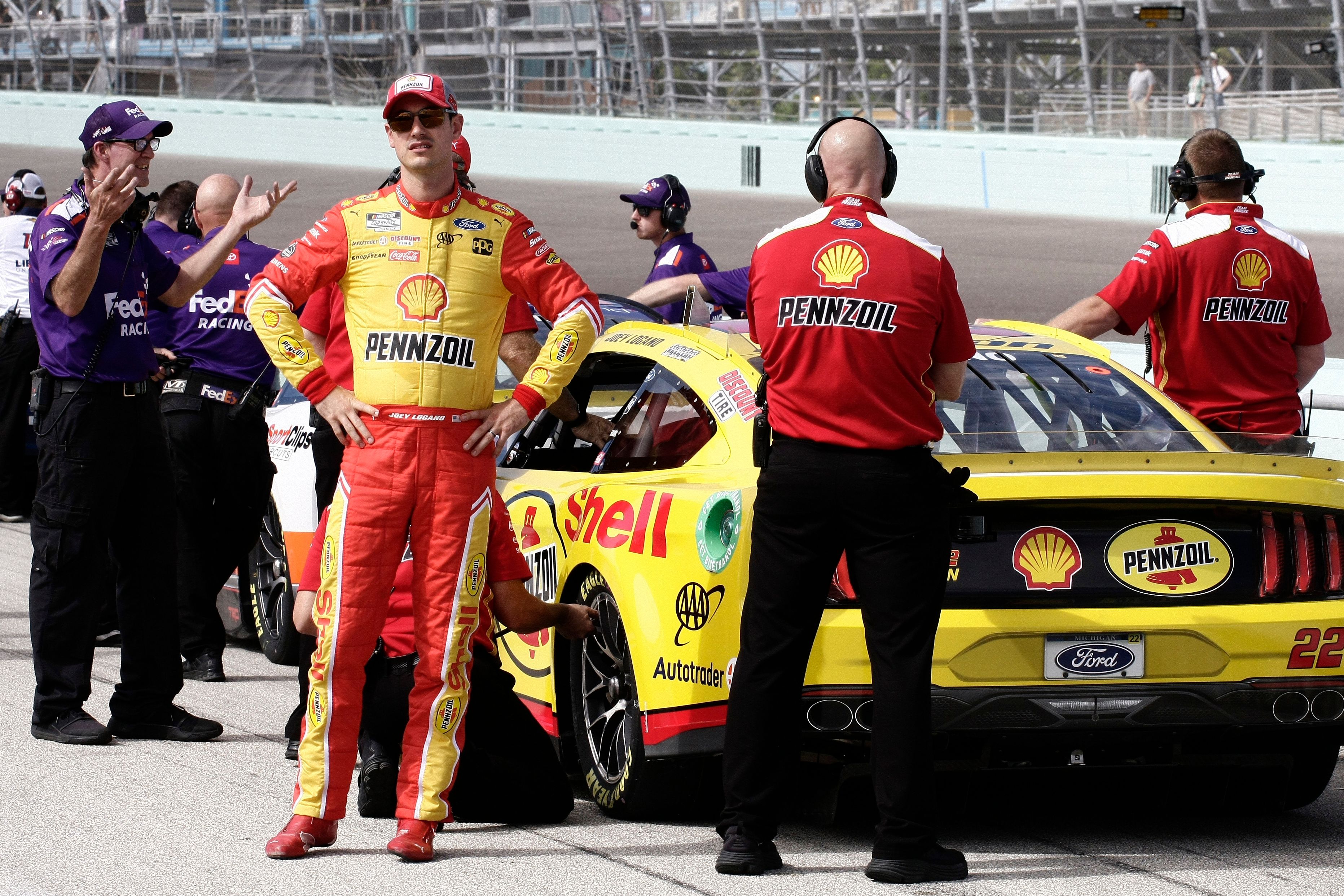 Blaney crew chief returns in time for critical playoff race | The