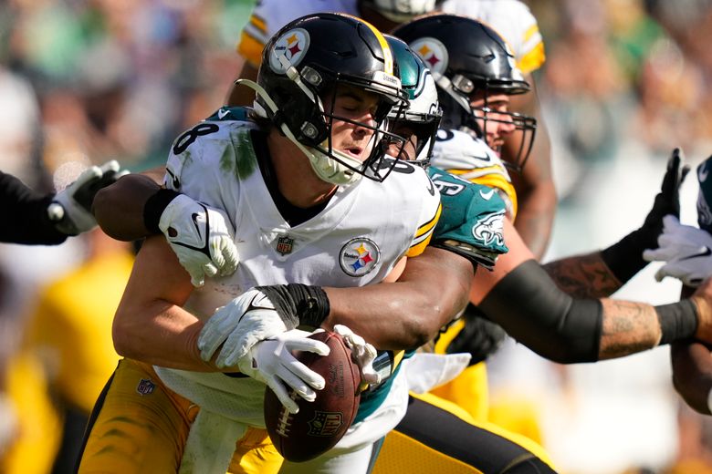 Steelers: Ben Roethlisberger defends Kenny Pickett interception