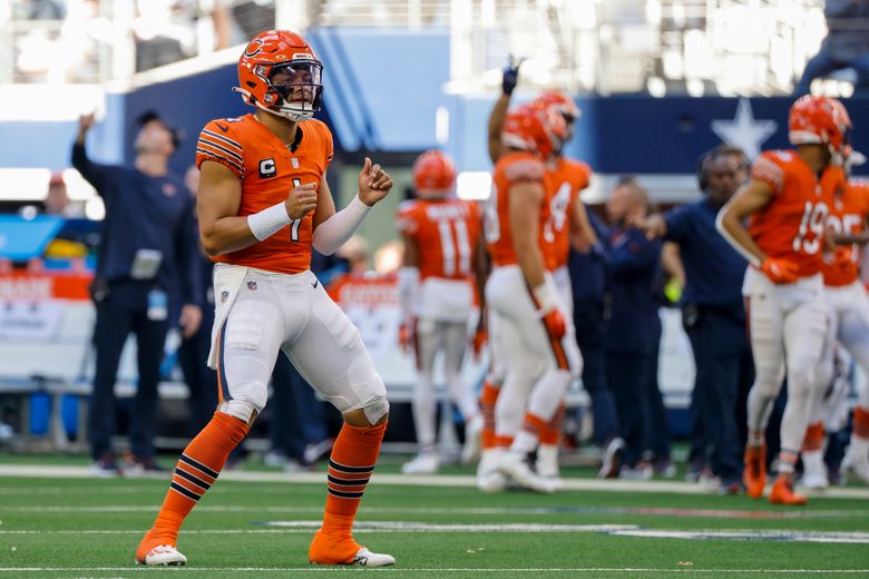 Bears QB Justin Fields, Cowboys WR CeeDee Lamb among injured in