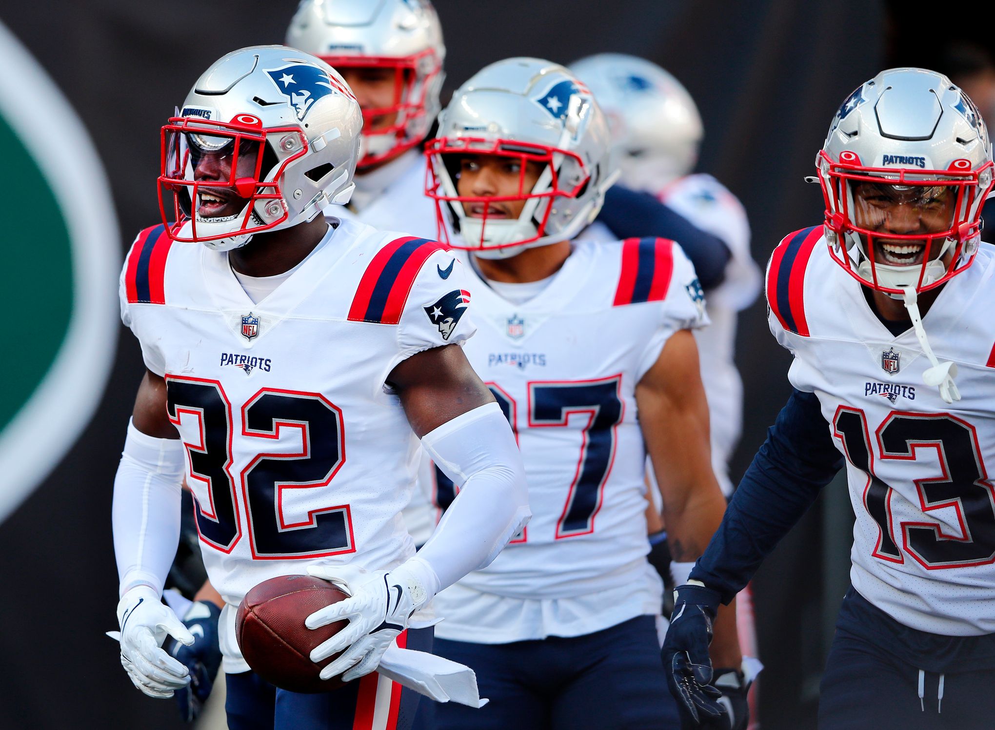 No more Pat Patriot uniforms?/Helmet Thread