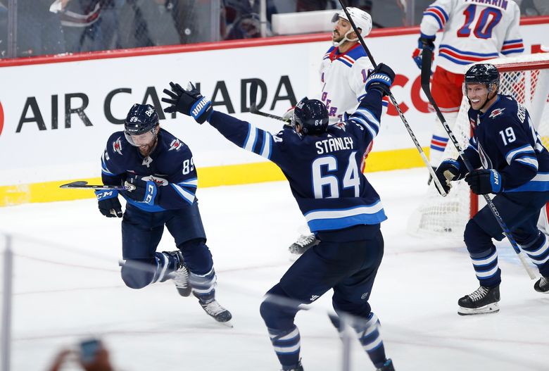 Scheifele scores twice as Jets beat Rangers in season opener