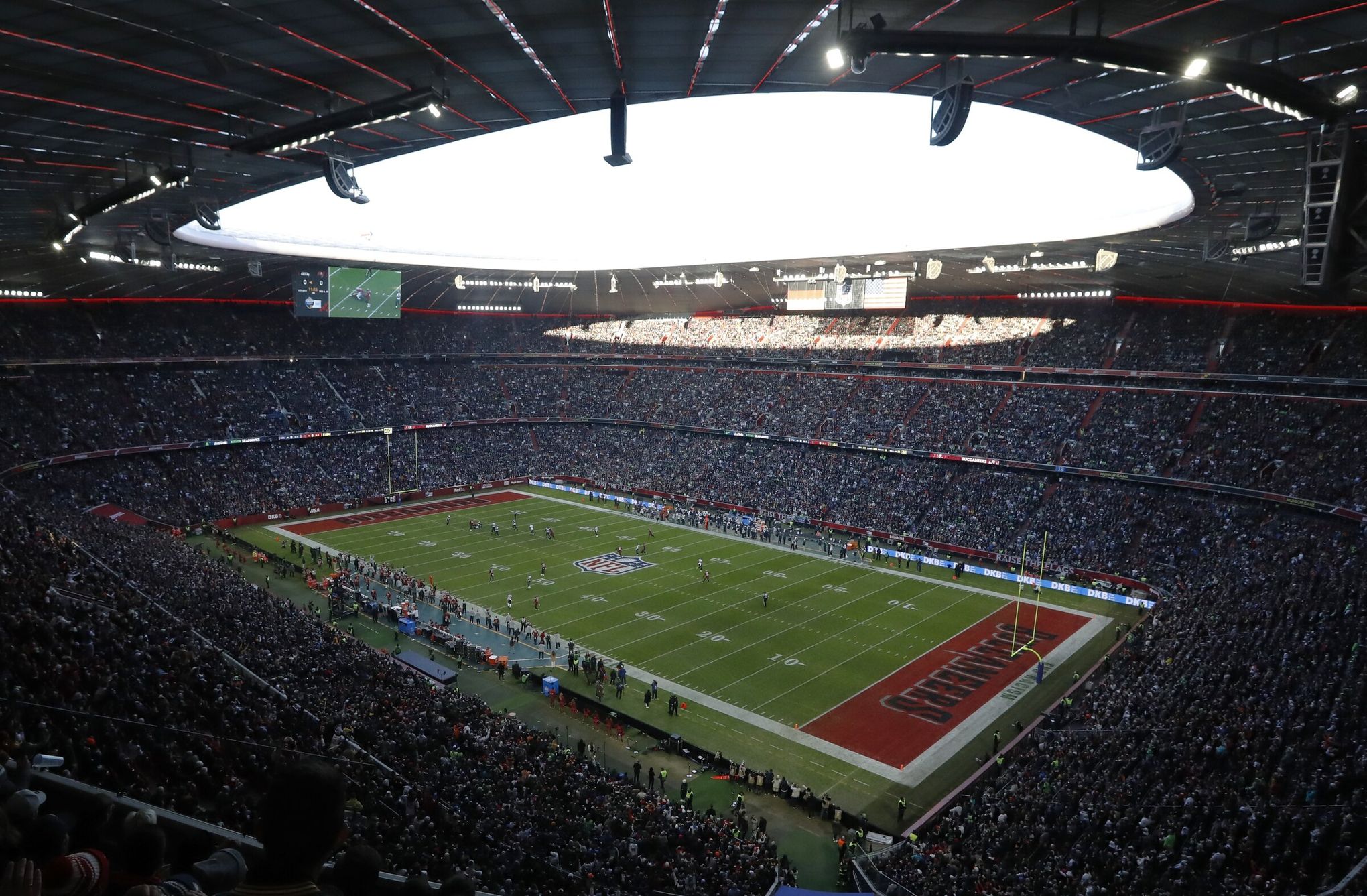 Seattle Seahawks head coach brandishes Allianz Arena playing