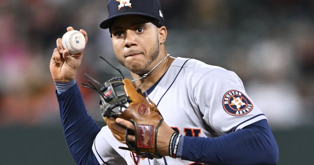 Houston Astros on X: Congratulations to Astros rookie shortstop Jeremy Peña  for being named a 2022 Rawlings Gold Glove Award finalist!   / X