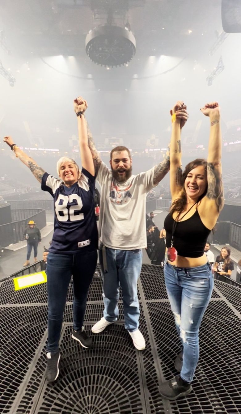 Prestige Forsvinde cyklus Post Malone 'officiates' wedding of local fans after Seattle concert | The  Seattle Times