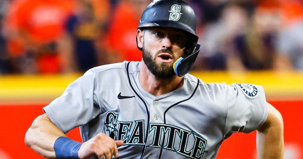 MLB roundup: Mitch Haniger keeps Mariners' playoff hopes alive