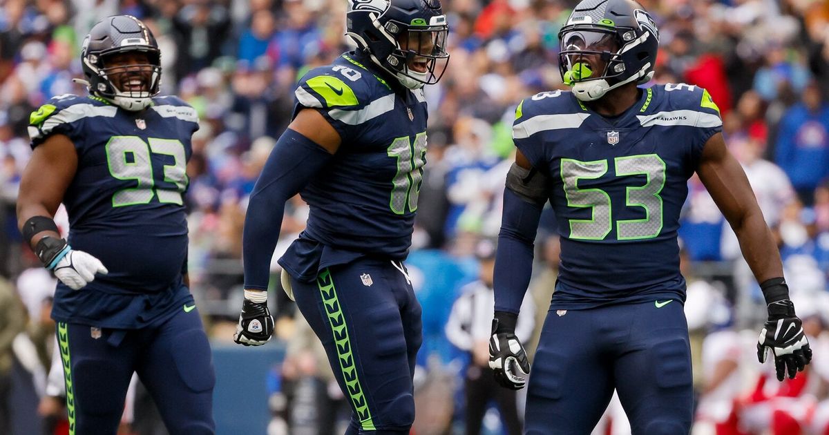 Seahawks vs. Buccaneers Week 10 picks and odds: Back Seattle ATS