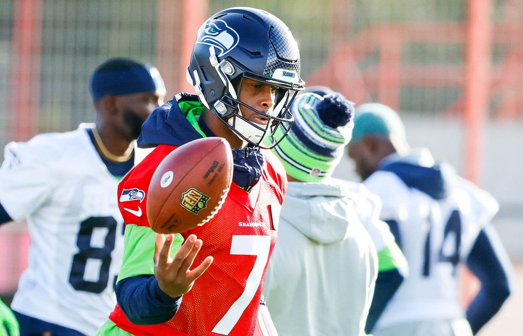 Seattle Seahawks quarterback Geno Smith (7) passes the ball before an NFL  football game against the Los Angeles Rams, Sunday, Sept. 10, 2023 in  Seattle. The Rams won 30-13. (AP Photo/Ben VanHouten