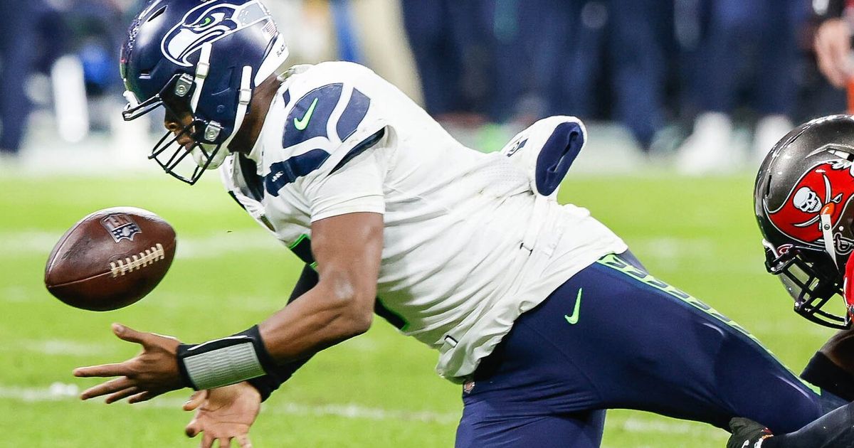 Three things we learned from the Seahawks' 21-16 loss to the Bucs in Munich