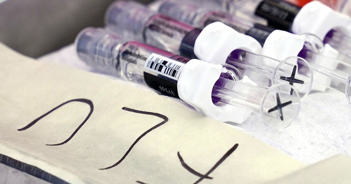 ‘Viral jambalaya’: Early flu adding to woes for US hospitals