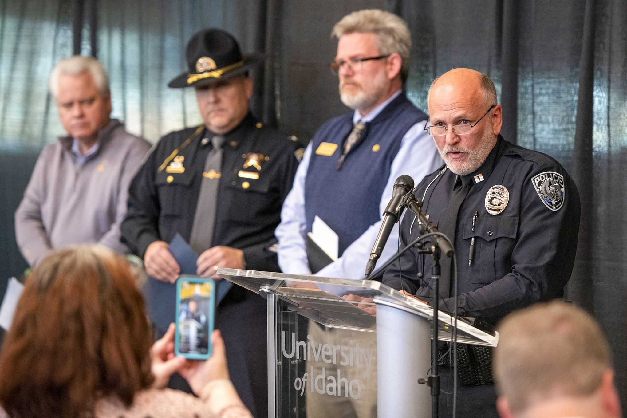 Idaho student killings: Moscow police say a sixth person on the lease isn't  involved in the murders