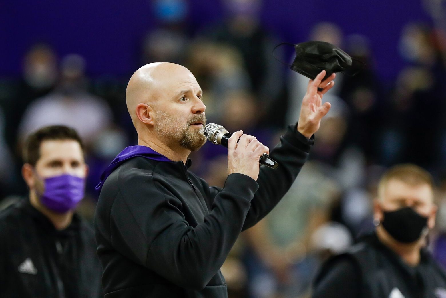 UW Huskies offensive coordinator Ryan Grubb agrees to contract extension through 2025 | The Seattle Times UW Huskies offensive coordinator Ryan Grubb agrees to contract extension through 2025 | The Seattle Times
