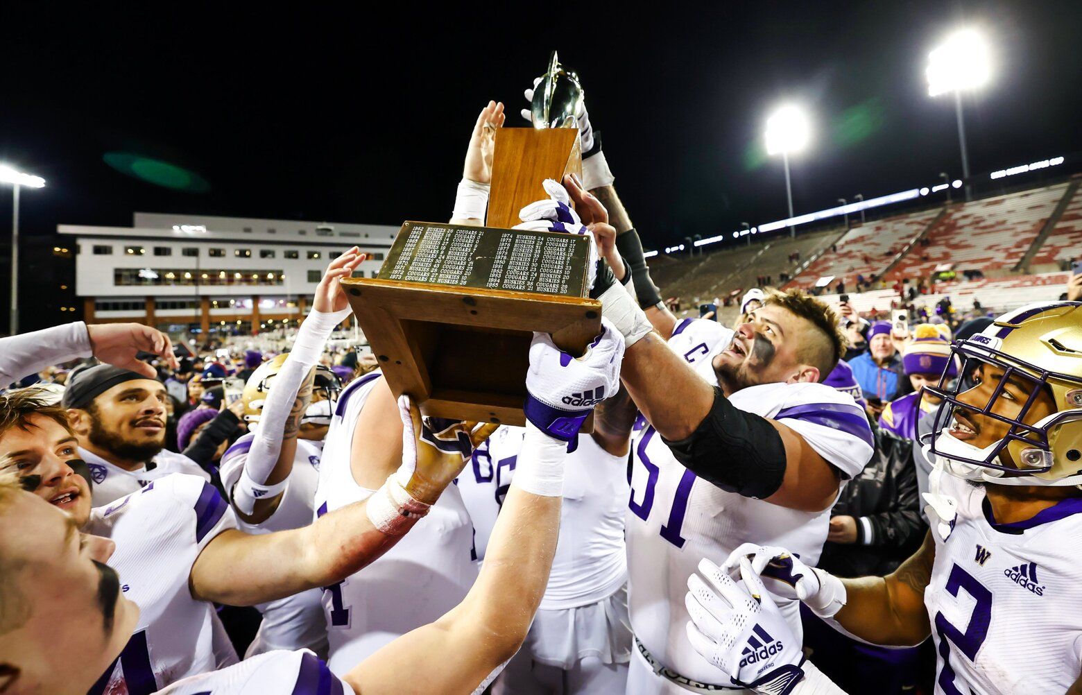 Pac-12 Bowl Projections: UW Football Left To Wonder A Giant ‘what If ...