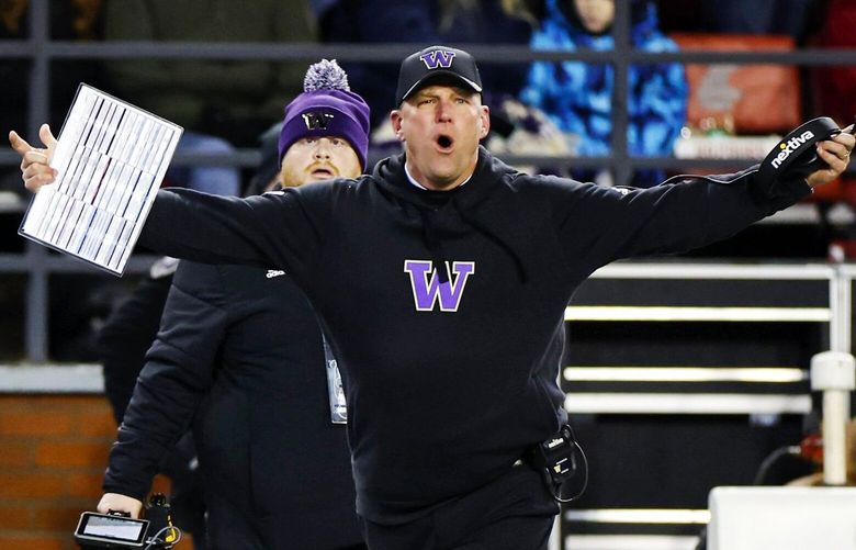 Washington head coach Kalen DeBoer loses it after a delay of game penalty on the defense gives the Cougars a first down in the final minutes as the Washington Huskies play the Washington State Cougars in Pac-12 Football Saturday, November 26, 2022 at Martin Stadium, in Pullman, WA. 222254