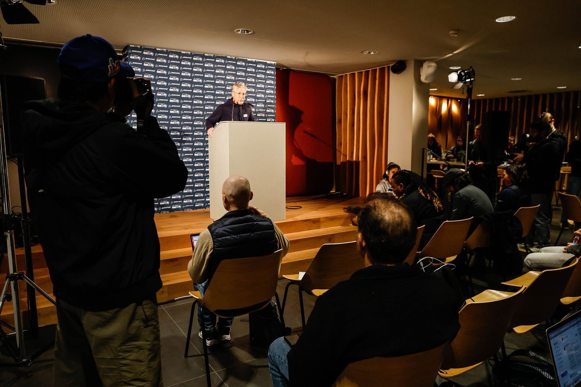 Seattle Seahawks head coach brandishes Allianz Arena playing