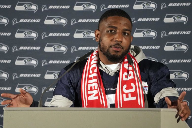 Seattle Seahawks head coach brandishes Allianz Arena playing