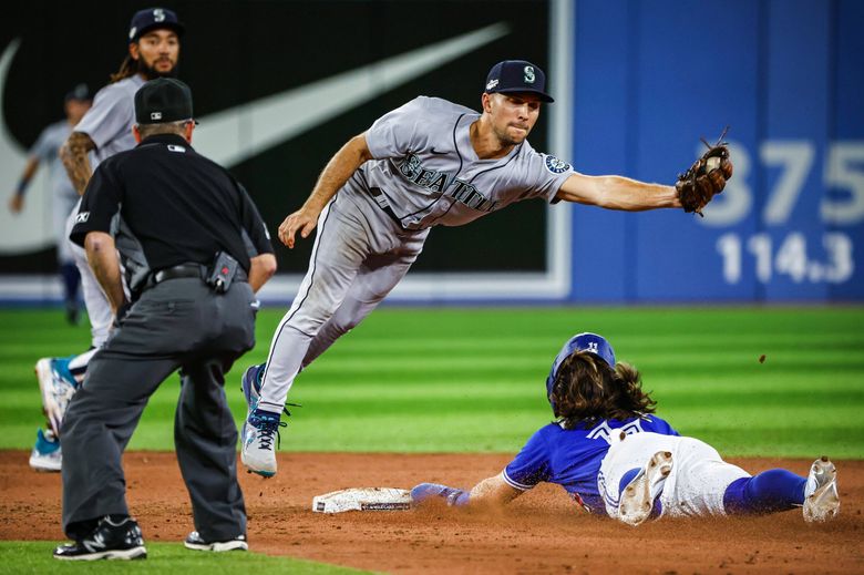 Adam Frazier brings something the Mariners haven't had at second