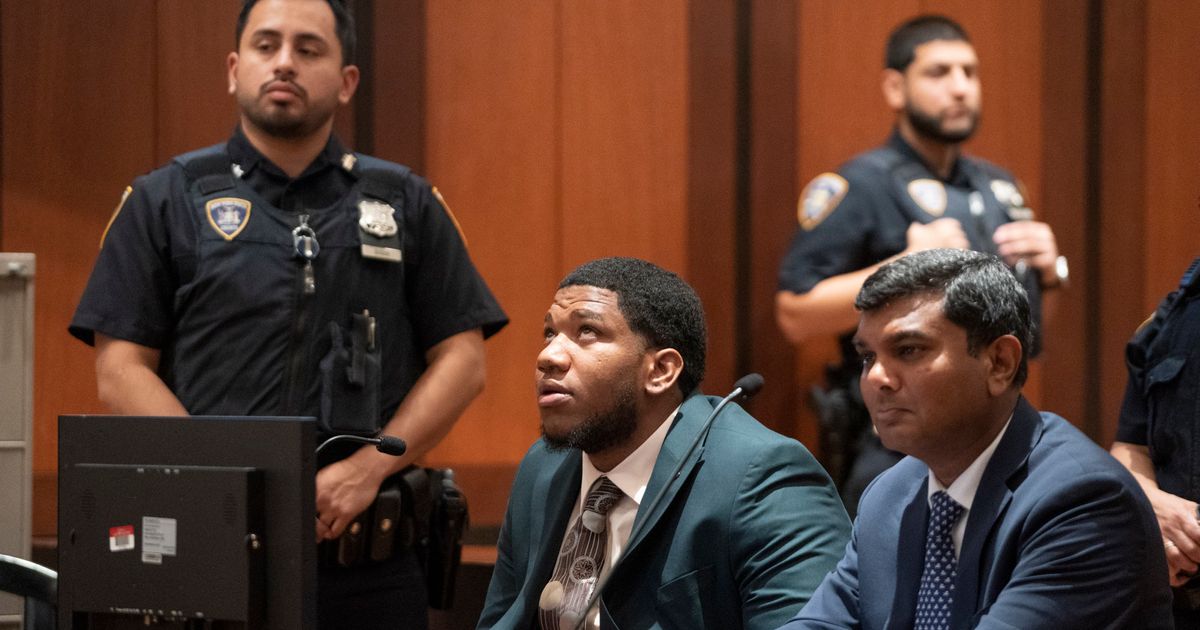Wrongly convicted New York man freed after serving 8 years for murder ...