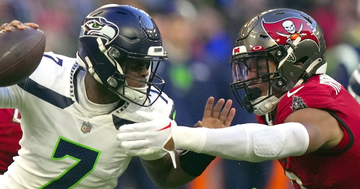 Five crazy things about Seahawks-Bucs in Germany