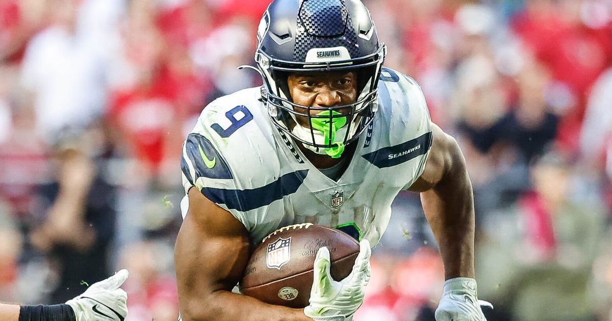 Seahawks] Kenneth Walker III reached 22.09 MPH on his second TD run,  fastest ball carrier speed in the NFL this season : r/nfl