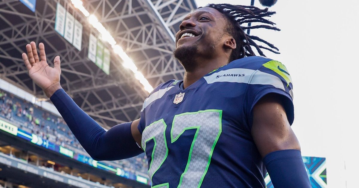 Seahawks midseason awards: Who's the MVP? Biggest surprise? Plus one bold  prediction