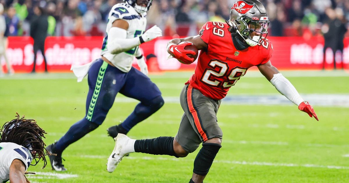 NFL: Tampa Bay Buccaneers - Seattle Seahawks