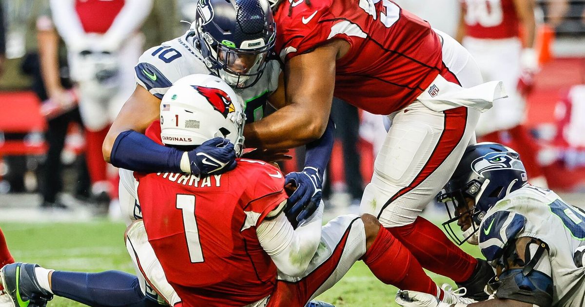 Reporter Bob Condotta grades the Seahawks' Week 6 win over the