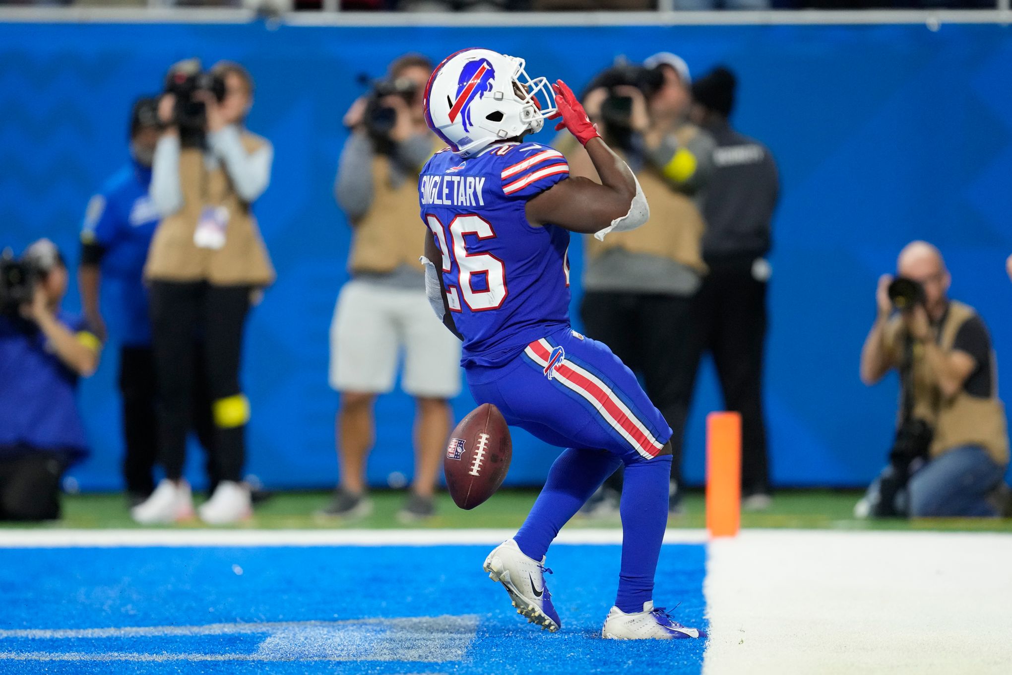 Buffalo Bills head coach Sean McDermott goes to high-five RB Devin