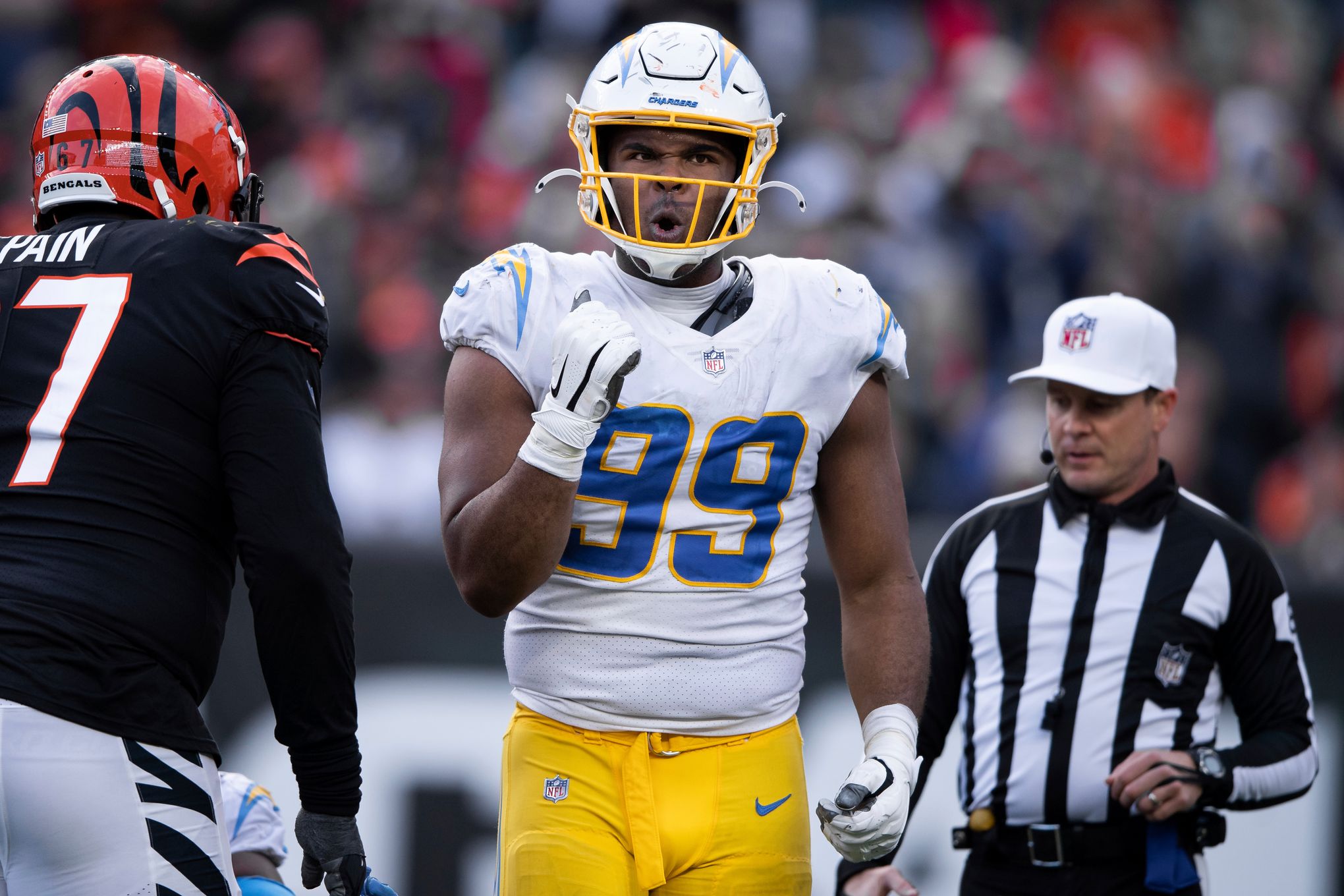 How former first-round pick Jerry Tillery lost his Chargers job - Los  Angeles Times