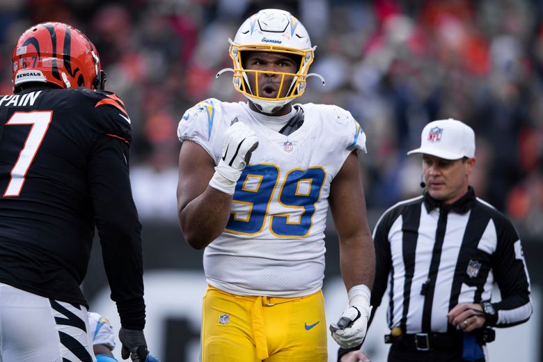 Frustration over play time hastens Tillery's Chargers' exit