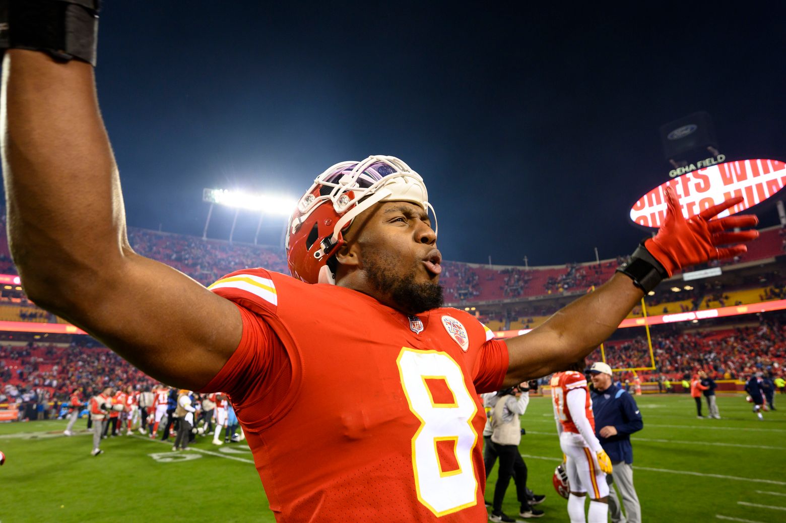 Chiefs bringing in two-time Pro Bowler Carlos Dunlap