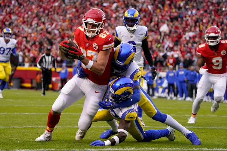 Chiefs slog their way past beat-up Rams for 26-10 victory