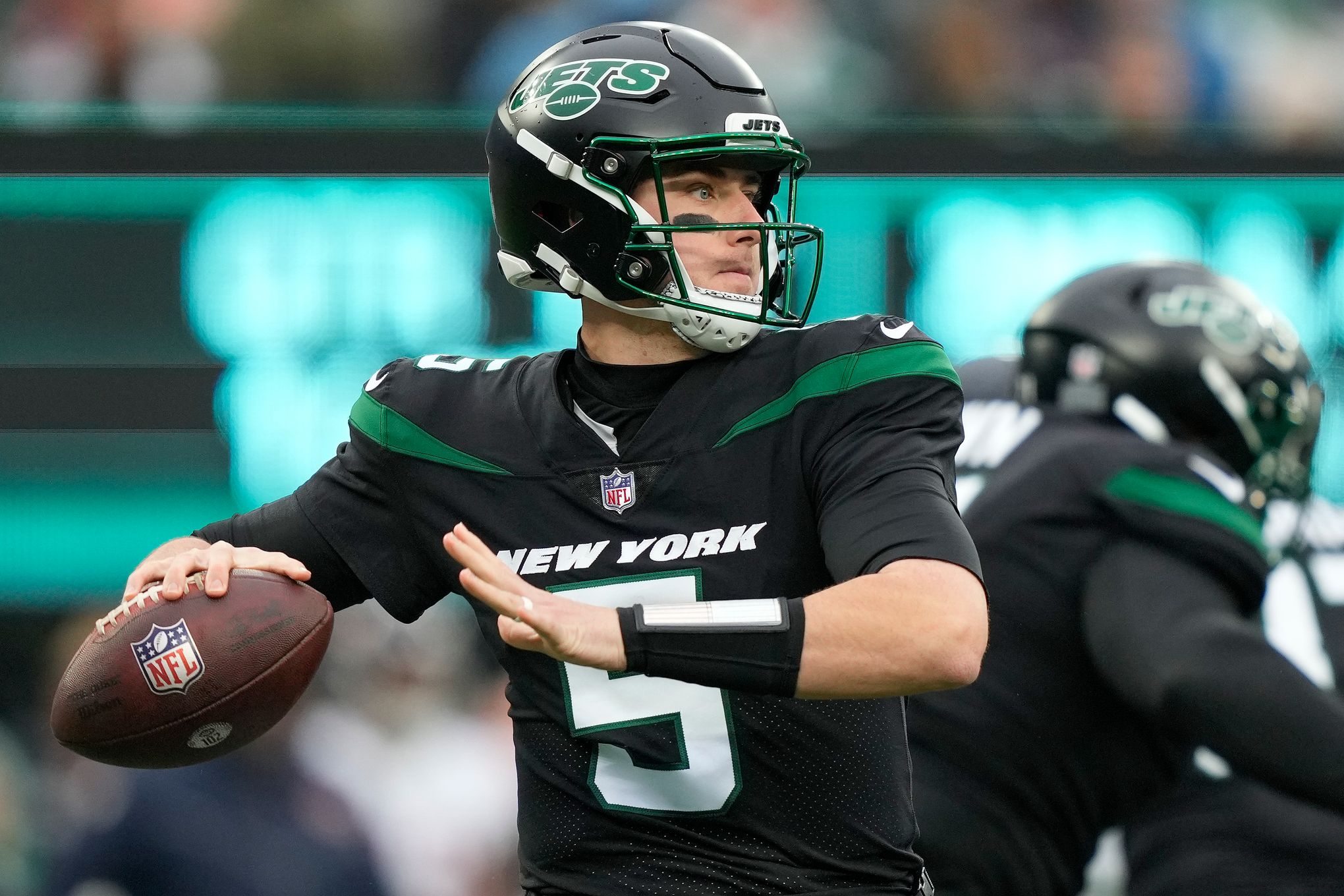 Mike White to remain New York Jets' starting QB against Buffalo