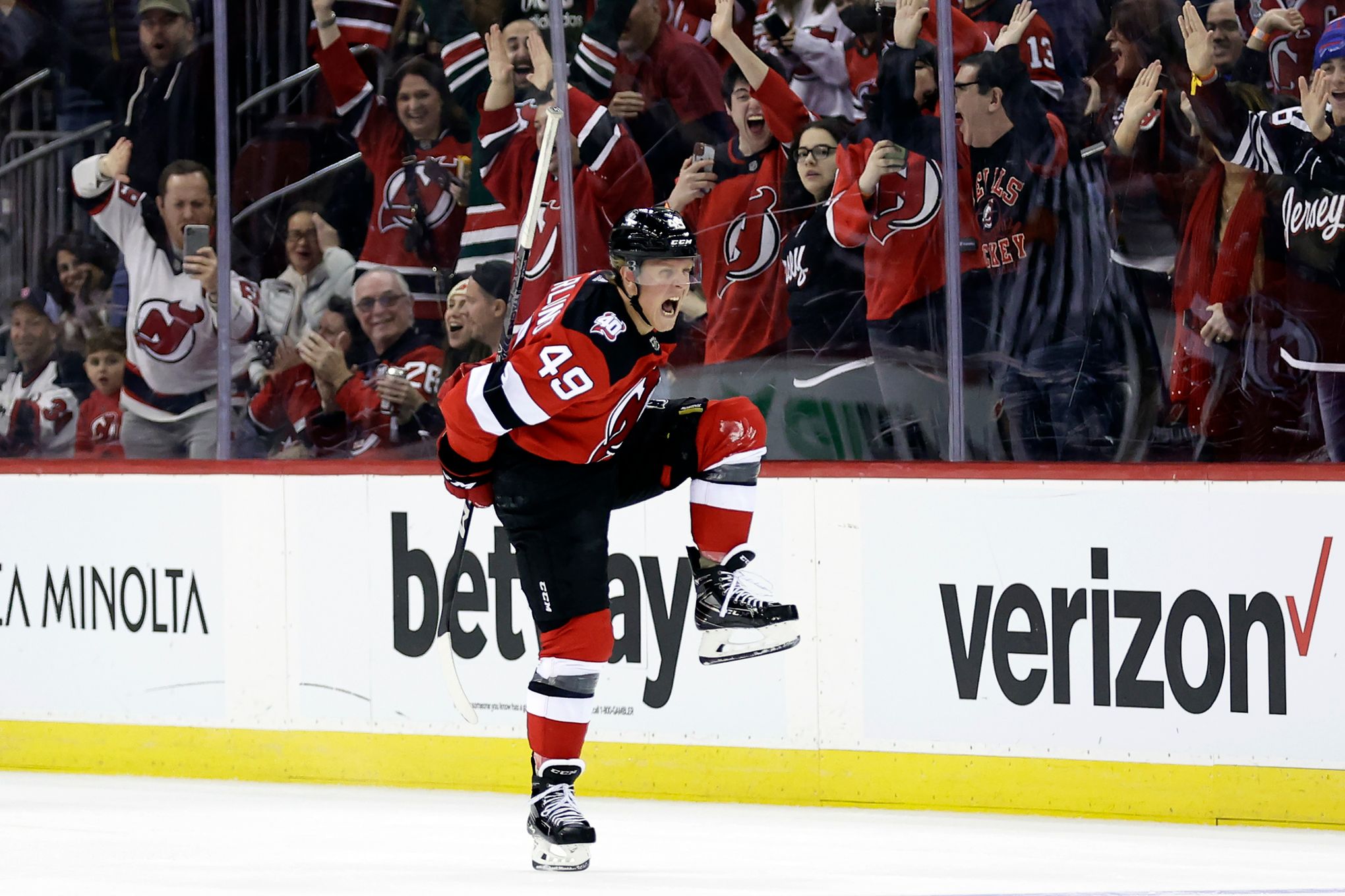 Devils beat Capitals in OT, will face Rangers in 1st round