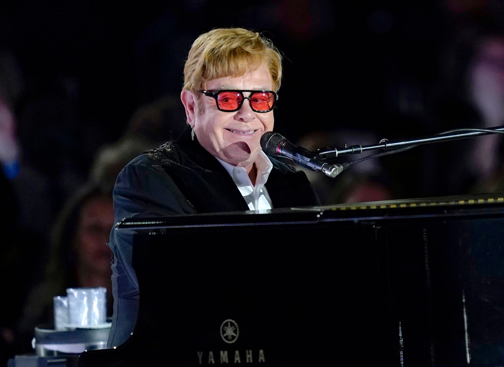 Elton John's new 'Tiny Dancer' video is a Los Angeles love letter