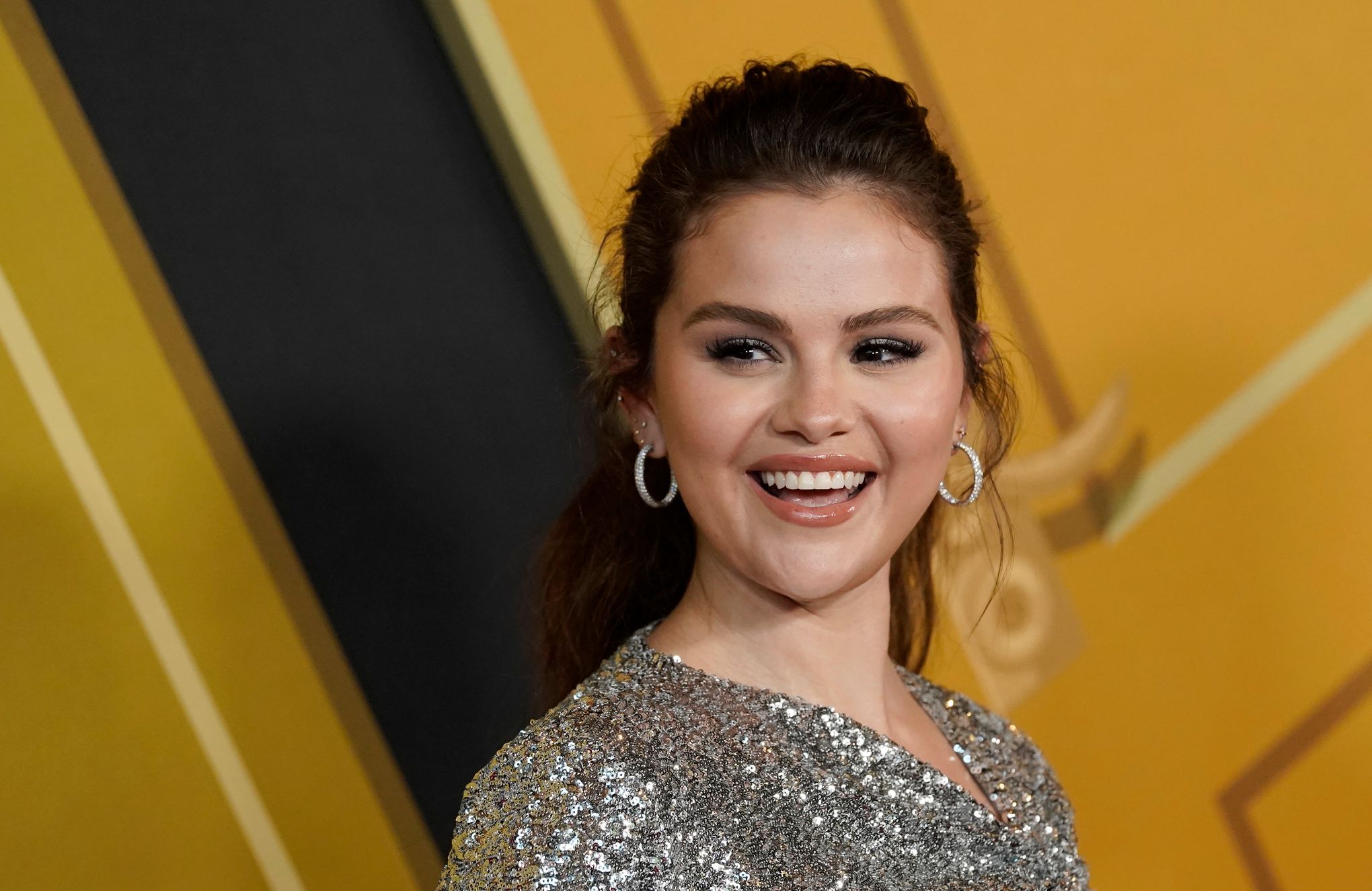 Selena Gomez Is Still Hoping to “Keep Up” With Her Only Murders in the  Building Co-Stars