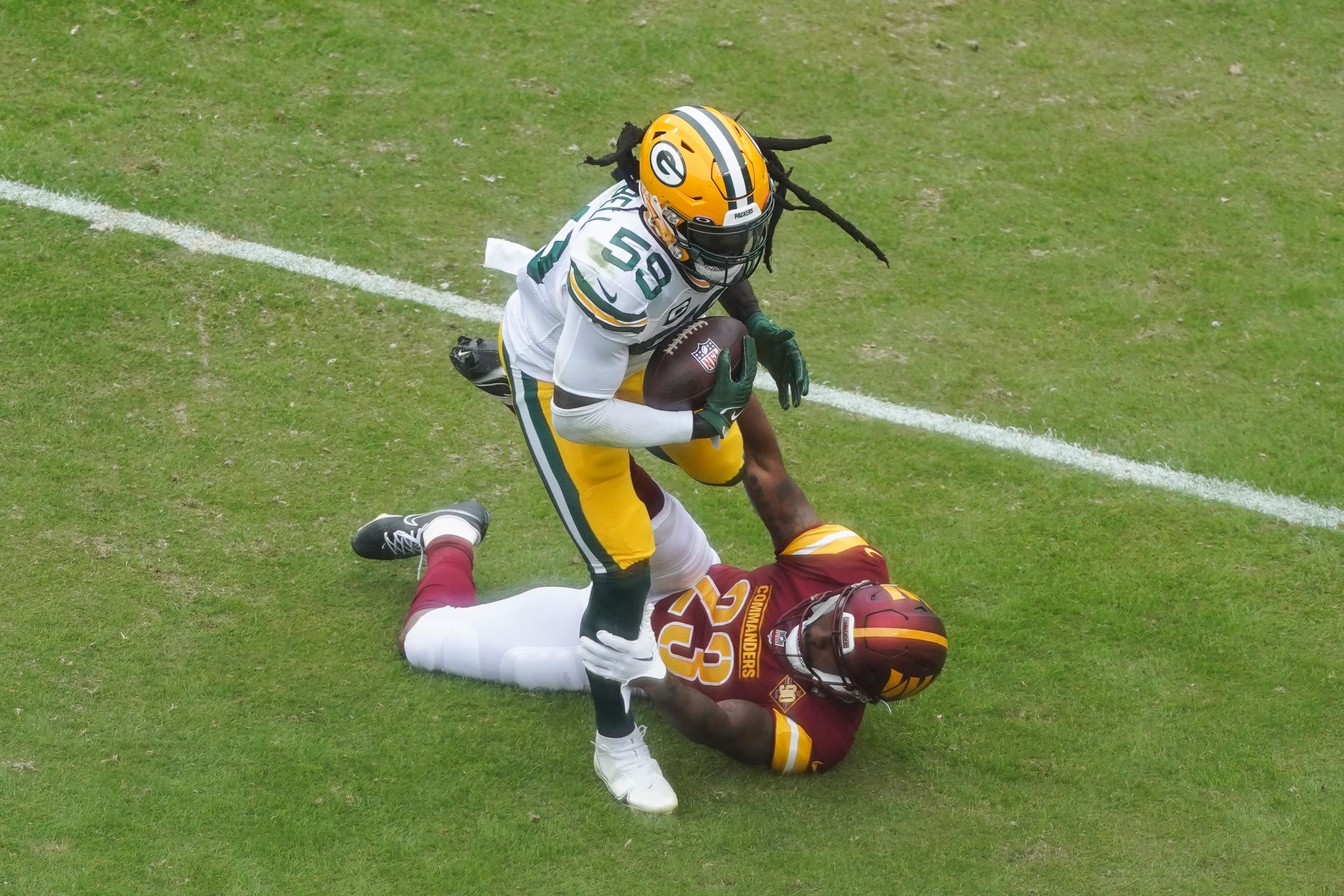 WATCH: Packers Linebacker Ejected After Shoving Member Of The Lions'  Medical Staff